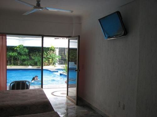 Hotel Y Suites Plaza Manzanillo Kültér fotó