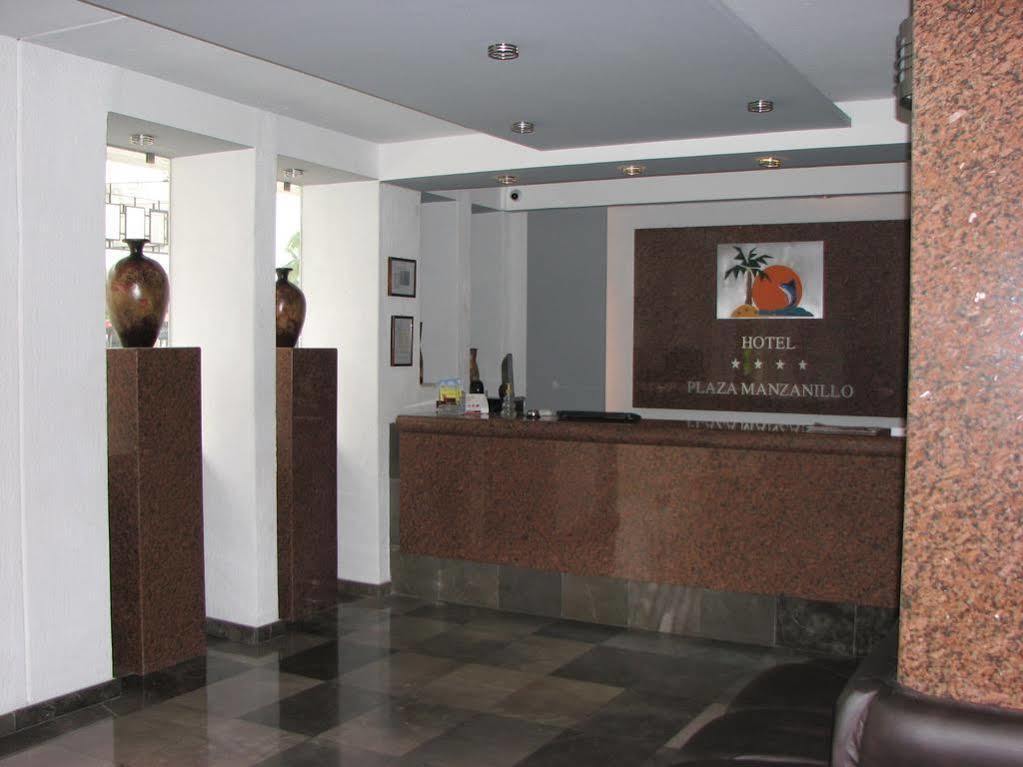 Hotel Y Suites Plaza Manzanillo Kültér fotó